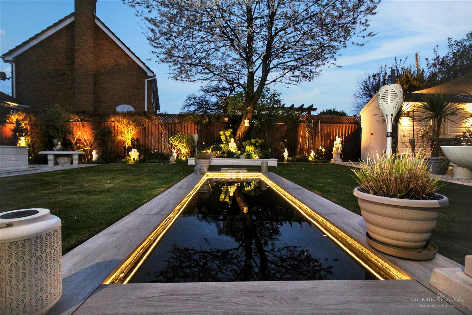 Langley Hill, Tilehurst, Reading